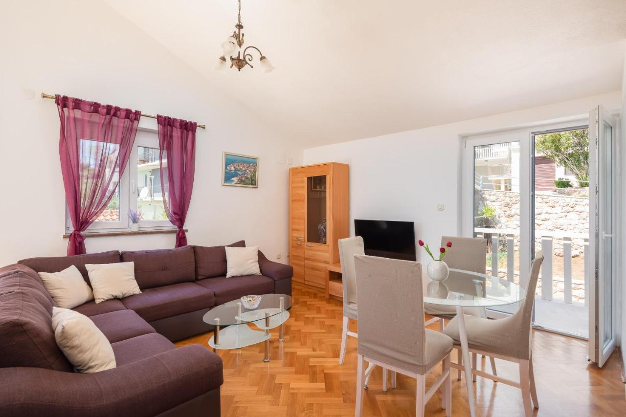 Beachfront Xxl - 2 Apartments Together - Lokva Rogoznica Dış mekan fotoğraf