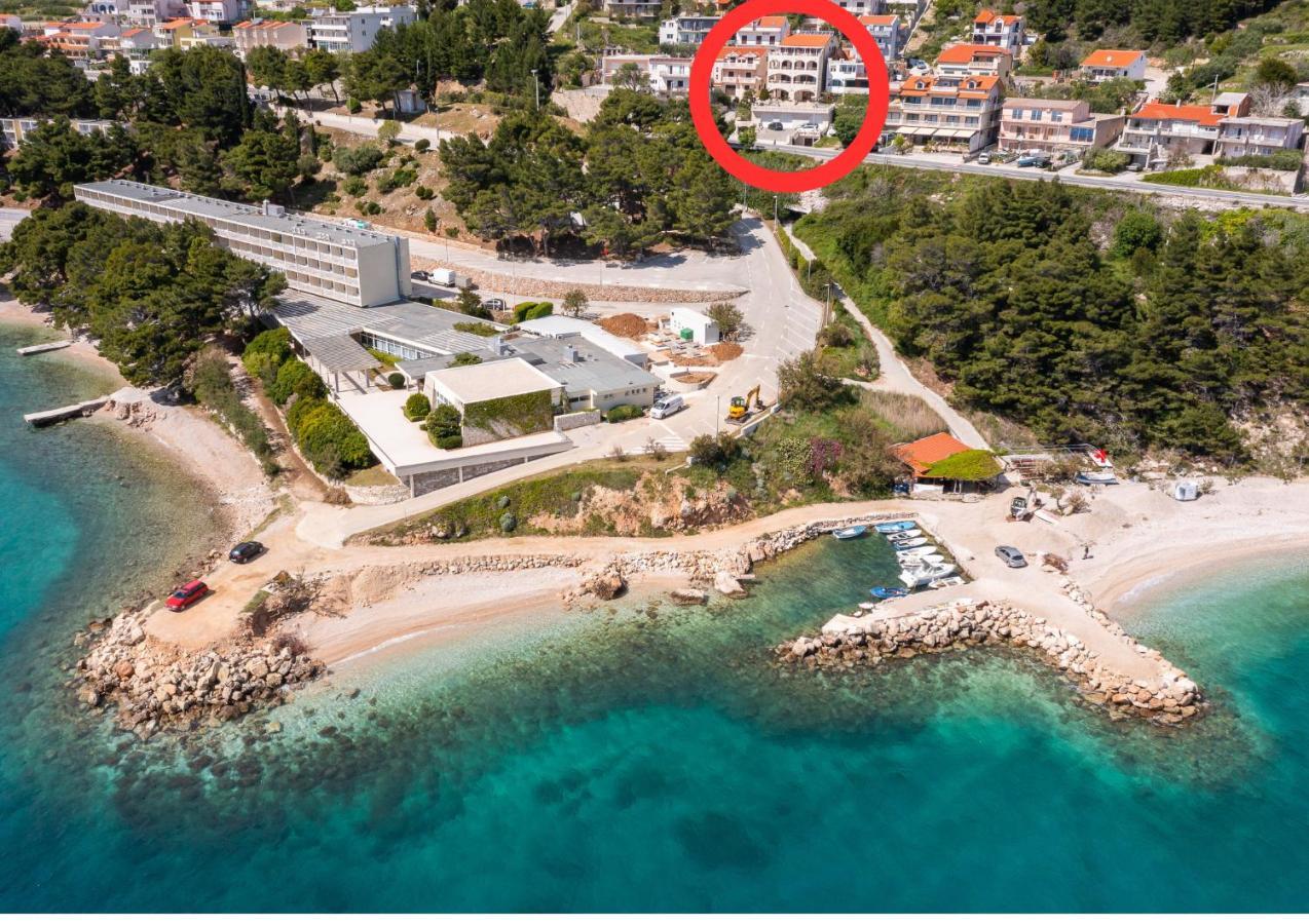 Beachfront Xxl - 2 Apartments Together - Lokva Rogoznica Dış mekan fotoğraf